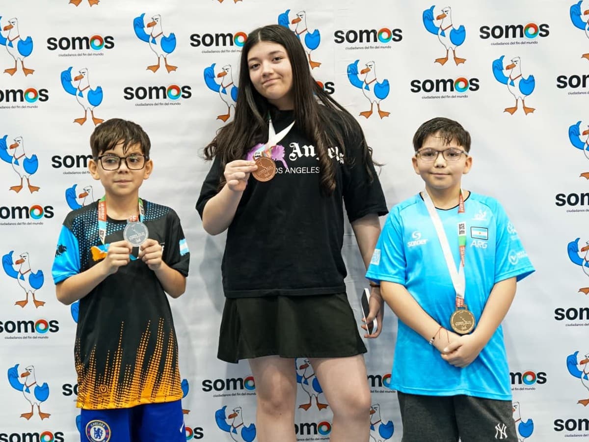 Más de 60 deportistas participaron del torneo provincial de tenis de mesa en río grande